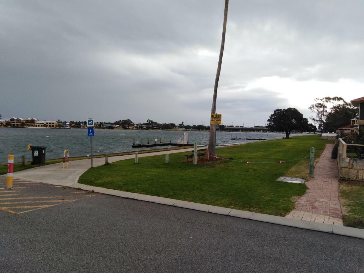 Mandurah Central Estuary Soldiers Cove Townhouse Eksteriør billede
